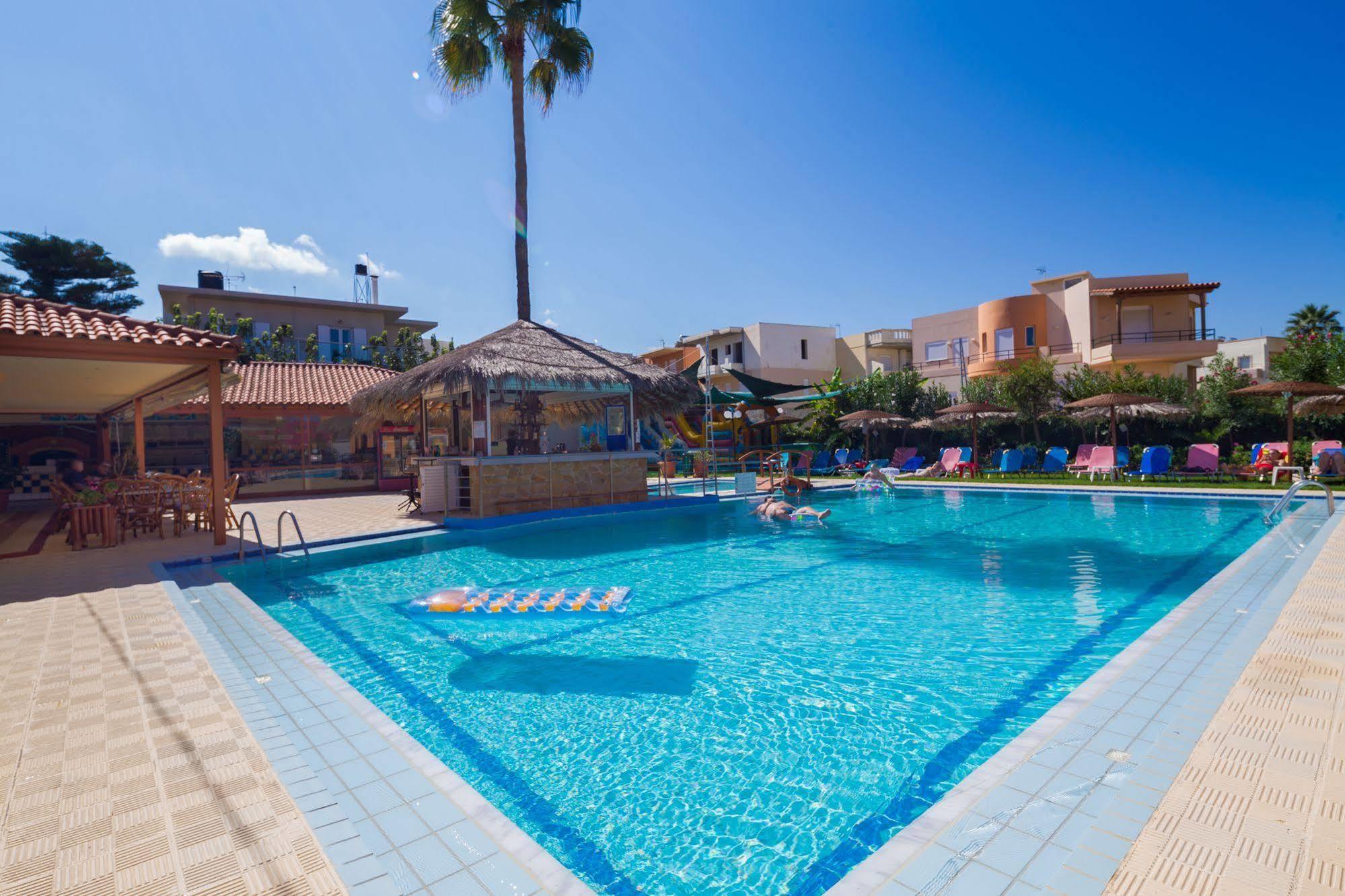 Raisakis Apartments Agia Marina Exteriör bild